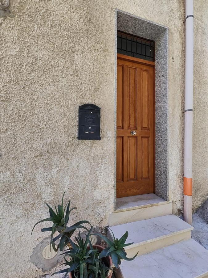 Casa Vacanza Isola Sul Mare Castellammare del Golfo Exterior foto