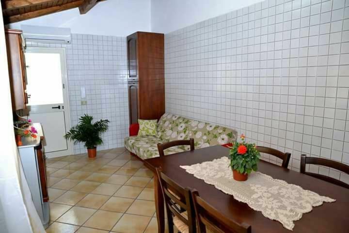 Casa Vacanza Isola Sul Mare Castellammare del Golfo Exterior foto